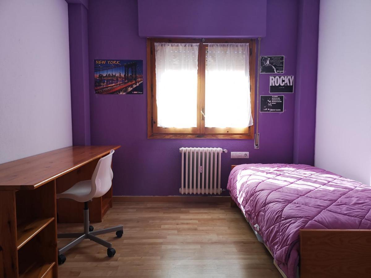 Lc Jacetania Pirineos Apartment Jaca Luaran gambar